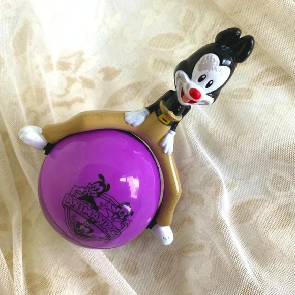 Vintage Action Toy Collectible 'The Big Cartoonie Show' Yakko on Rolling Ball - Picture 1 of 6